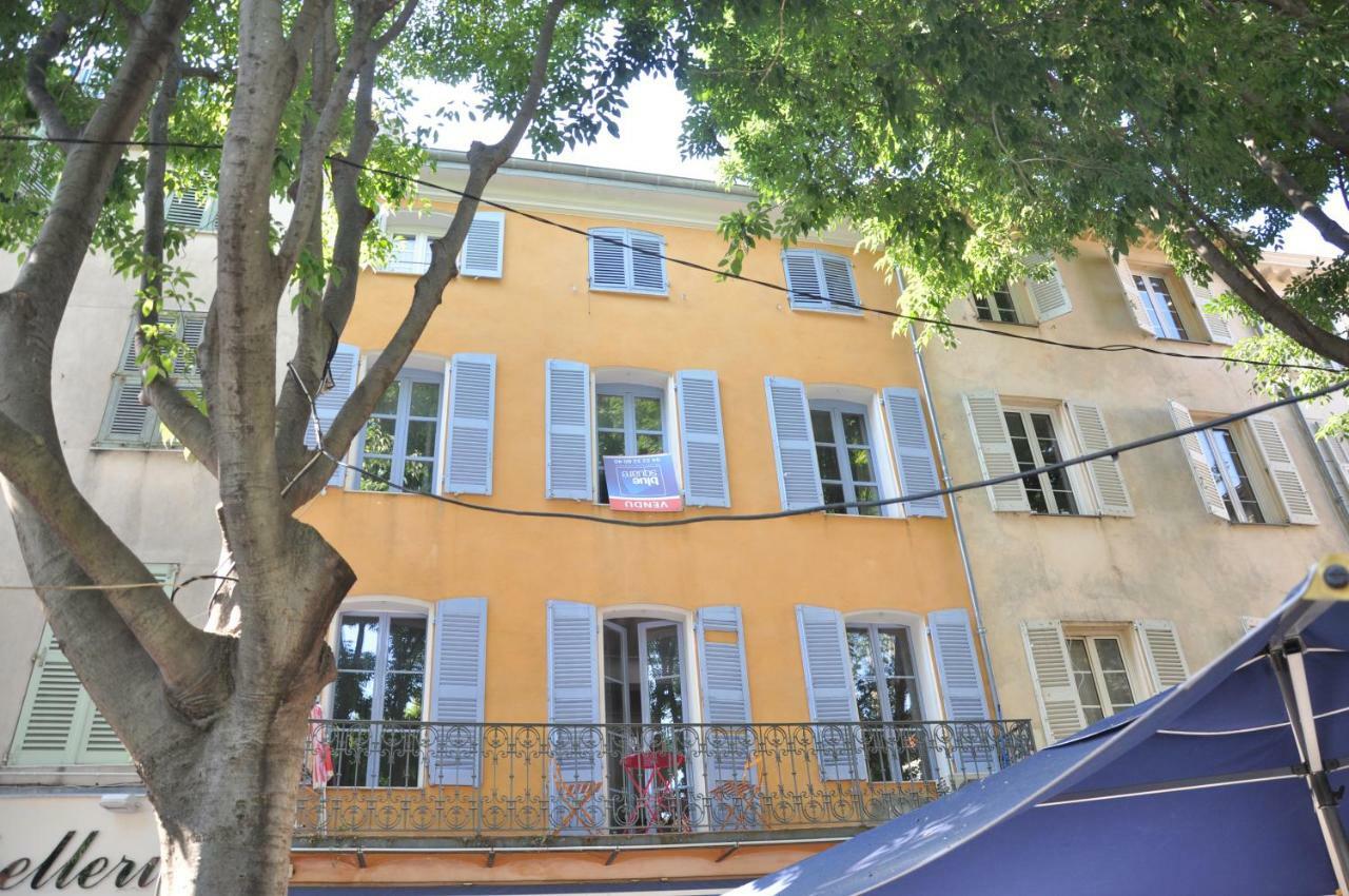 Superbe Appartement Loft Vieil Antibes Exterior foto